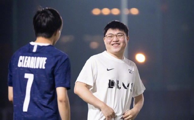 TheShy新星爆冷表现突出，SKT前途光明！的简单介绍-爱游戏官方入口